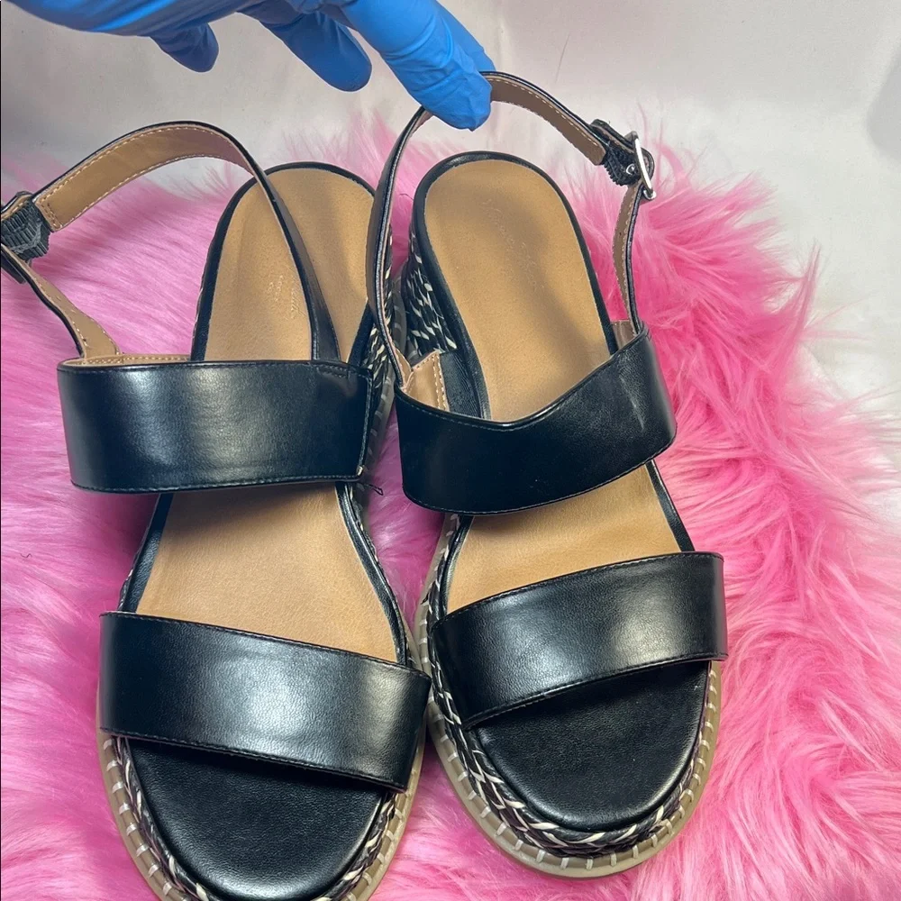 Universal Thread Black Woven Wedges